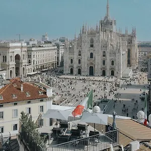  Daire Prestige Boutique - Piazza Duomo View İtalya